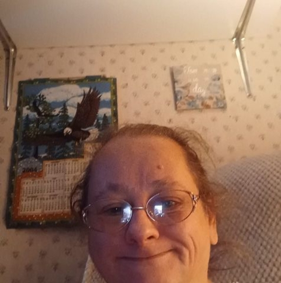 Meet your Posher, Ruth - Picture 1 of 1